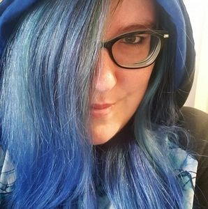 Meet your Posher, Marie-lyne